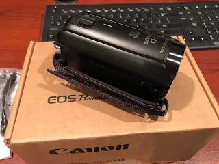 Canon VIXIA HF R800