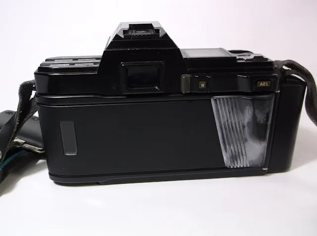 Discover the Minolta Maxxum 7000: A Photography Gem History and Background