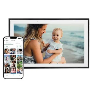 Skylight Picture Frames Bring Families Closer